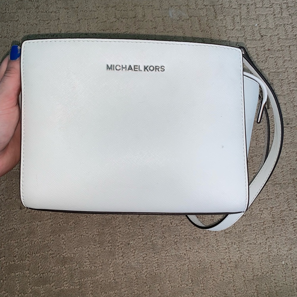 White Michael kors purse